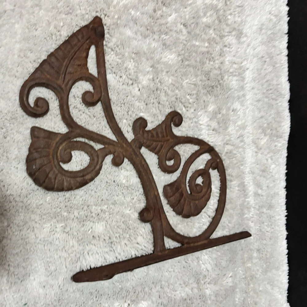 Antique Vintage,Cast Iron Ornate Wall Bracket,Vine Style.